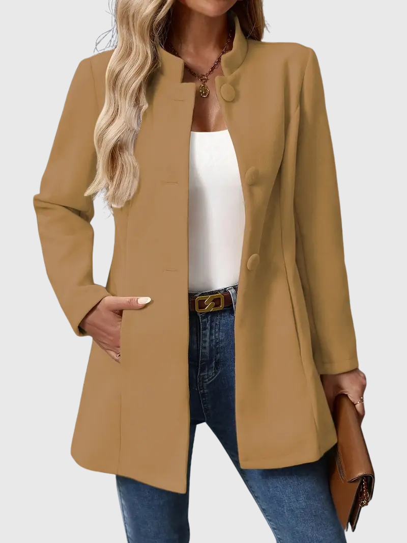 Amara | Buttoned Coat